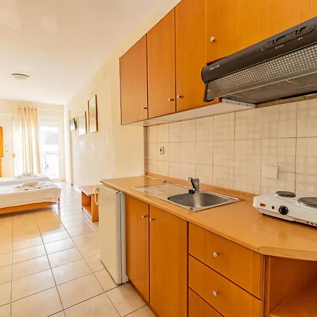 Thalassa Apartment
